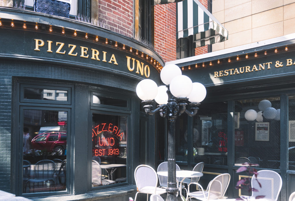 Owning a Pizzeria Uno franchise original storefront